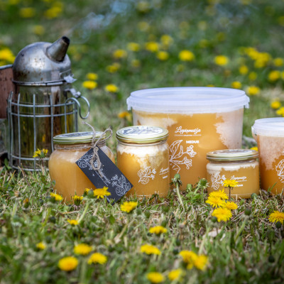 Liepiņmuižas medus - saimniecību bildes